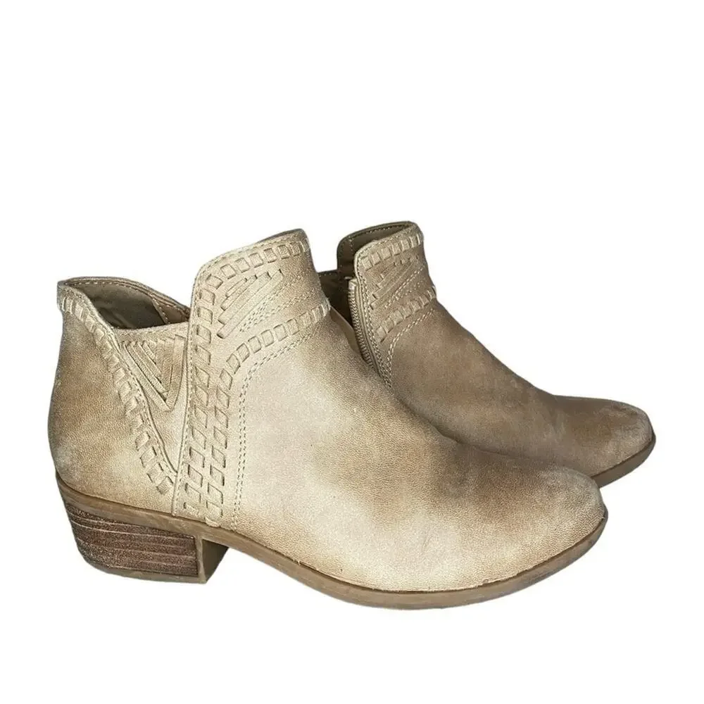BareTraps Gerty Tan Suede Brown Zip Ankle Booties Low Heel Shoes Women’s 7.5